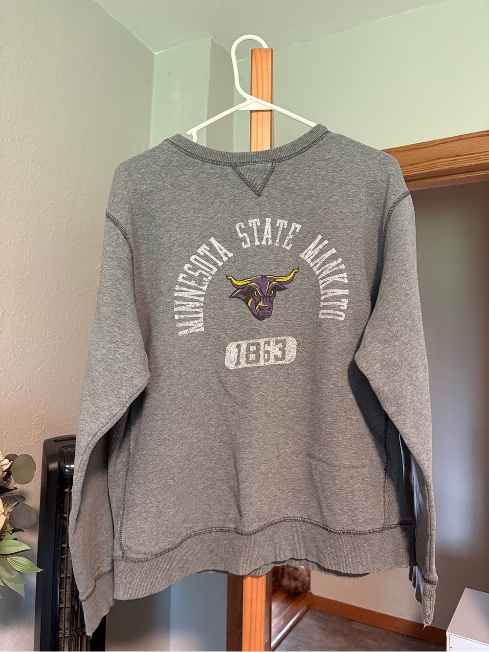Blue 84 Minnesota State Mavericks Gray Crewneck Sweatshirt
